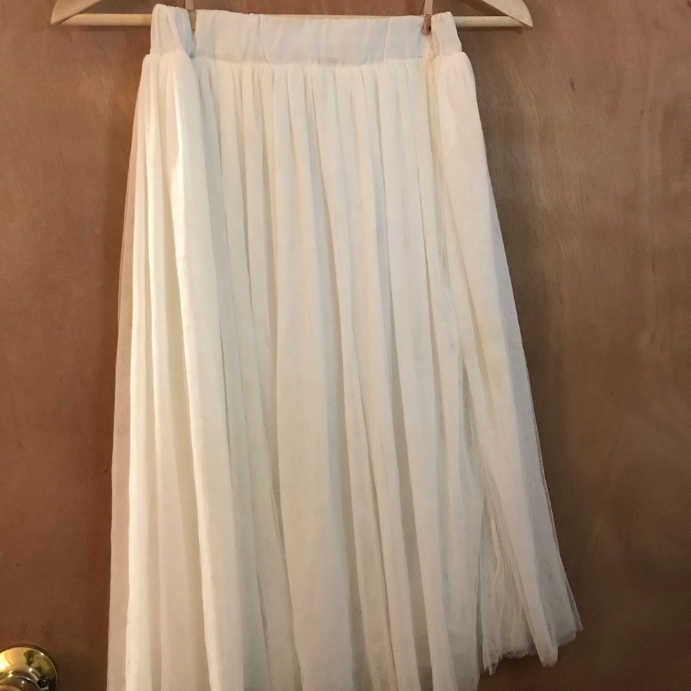 Off White Midi Tulle Skirt